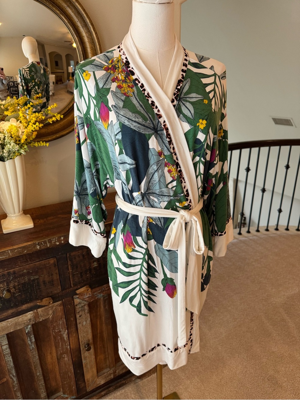 Soma Kimono robe - Picture 3 of 12